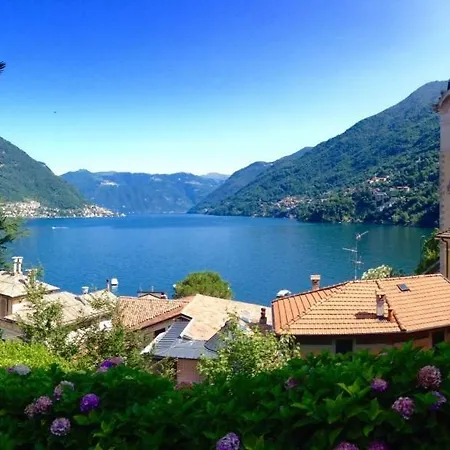Riva Di Faggeto Lario
