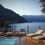 Riva Di 아파트